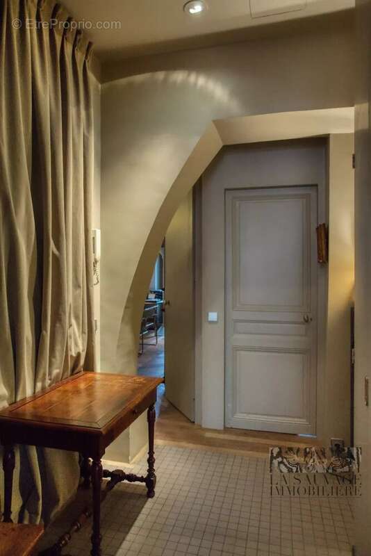 Appartement à PARIS-6E