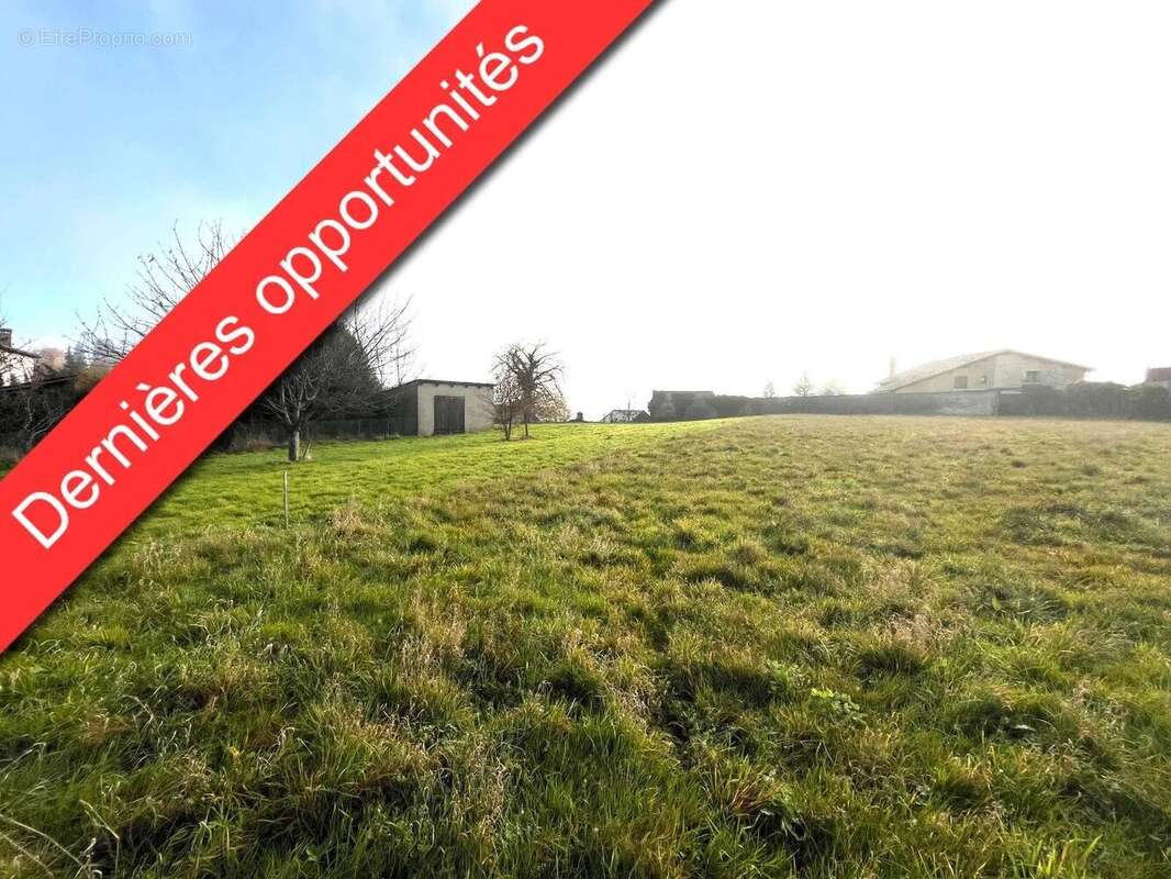 Appartement à CHARNECLES