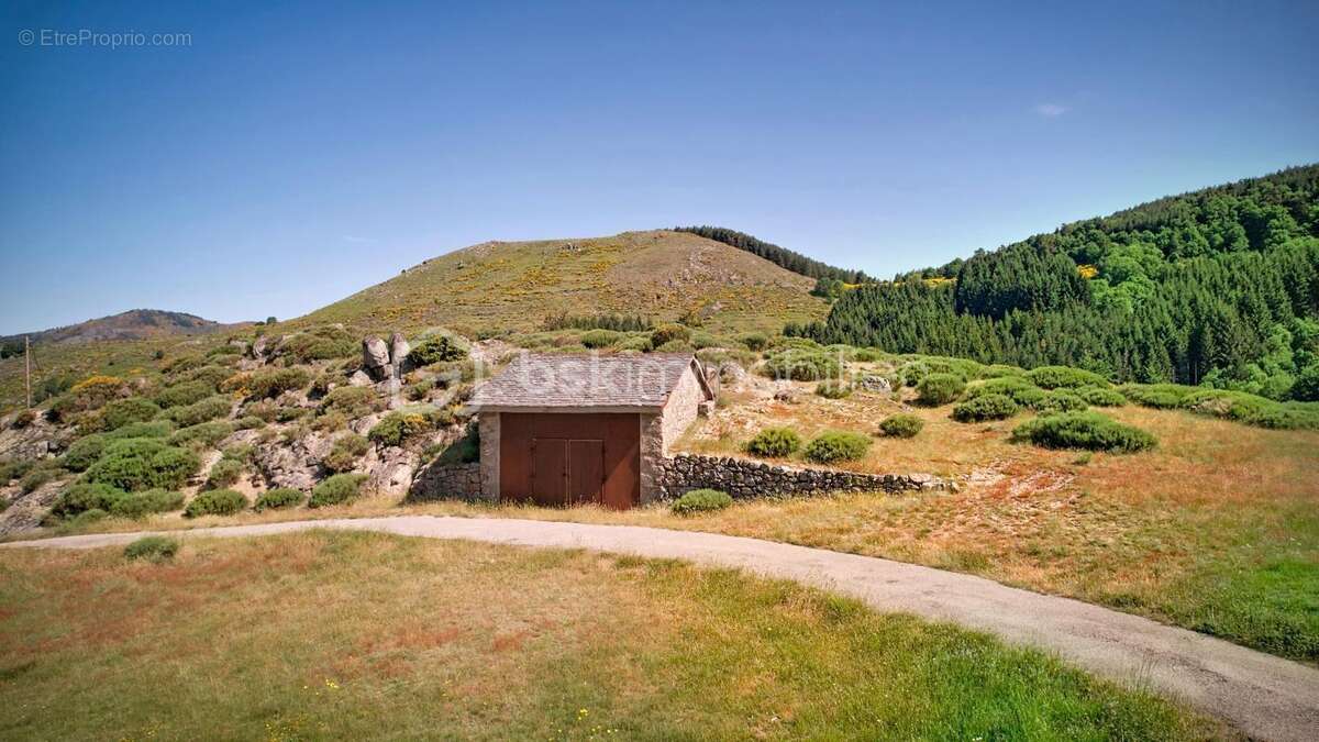 Maison à DOURBIES