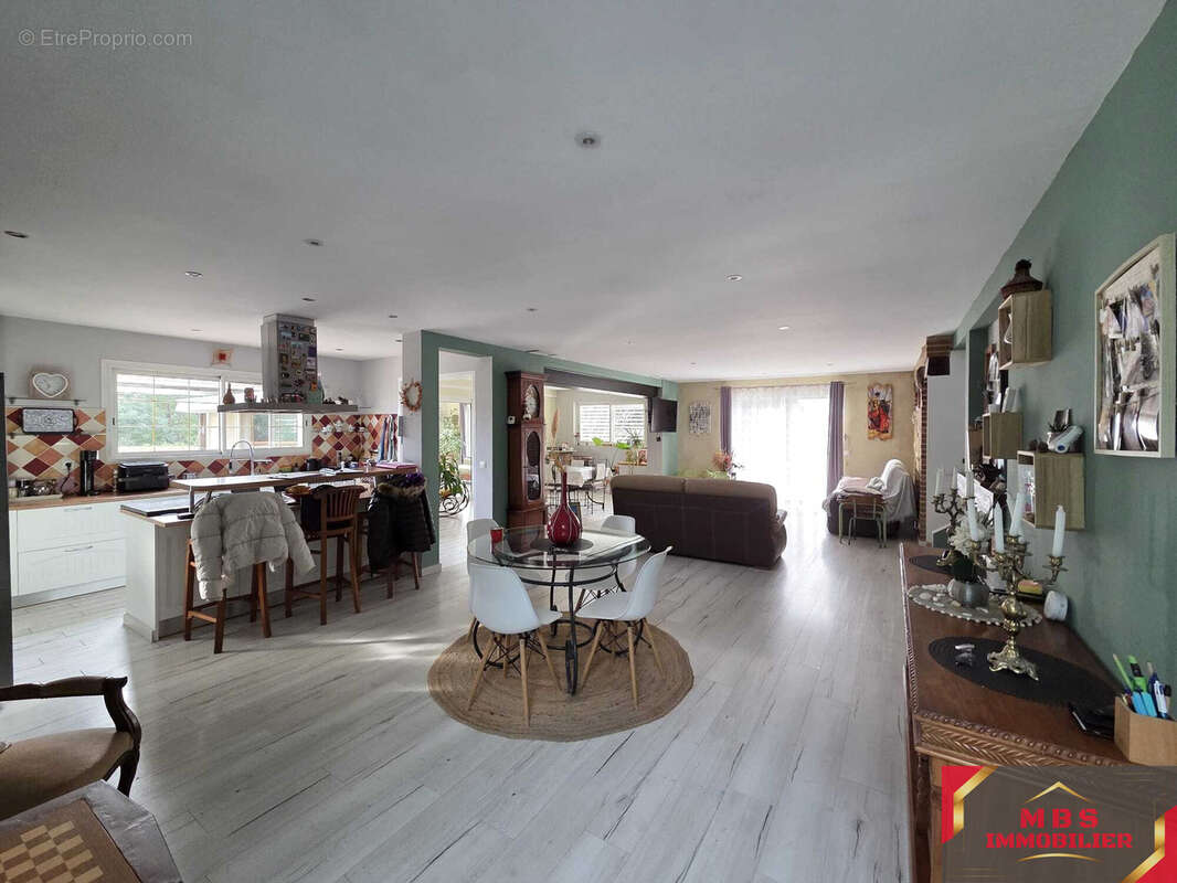 Cabestany- propriété d’exception avec seconde maison indépendante sur 100 m2 - photo 12