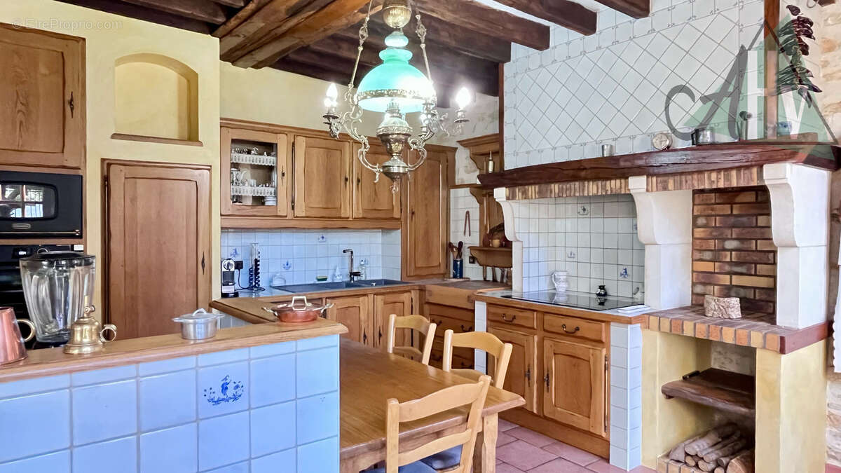 Maison à LONGUEVILLE