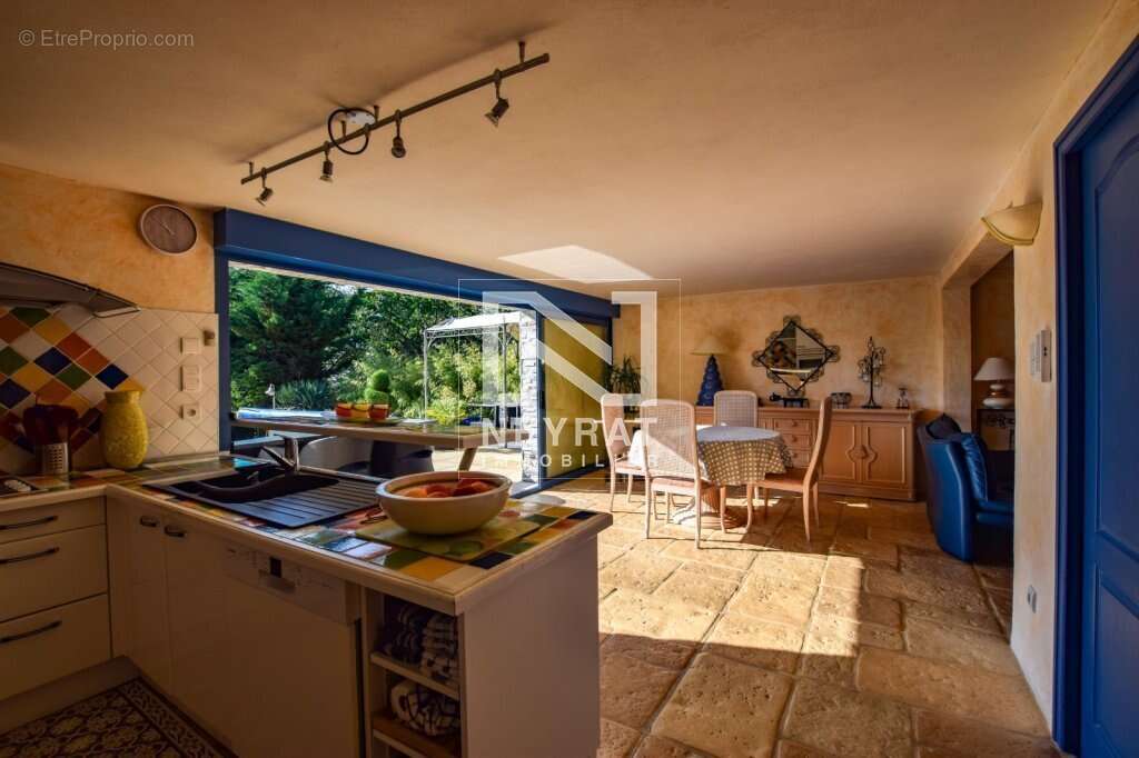 Maison à GIVRY