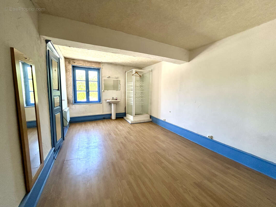 Maison à VERDUN-SUR-LE-DOUBS