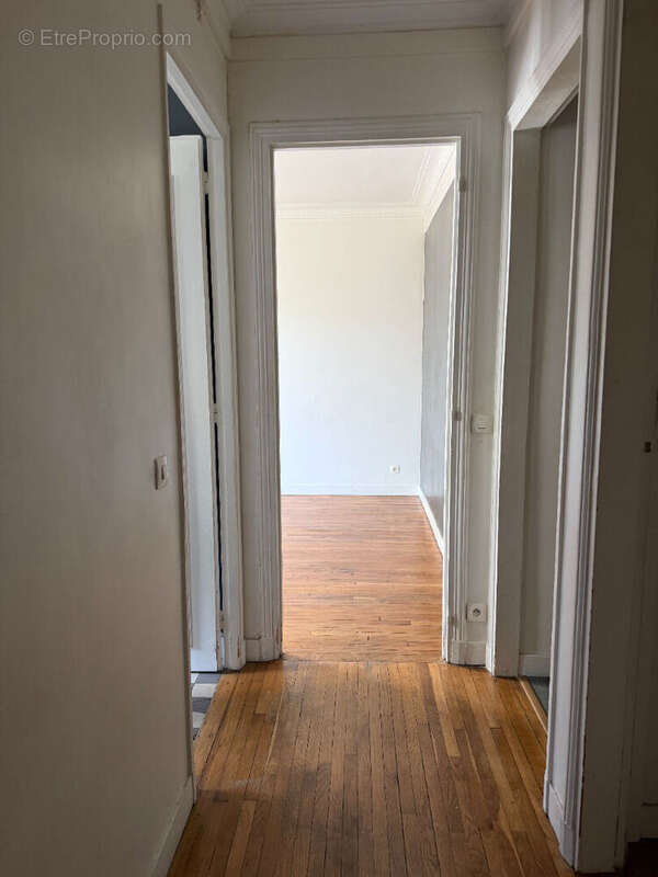 Appartement à PARIS-18E