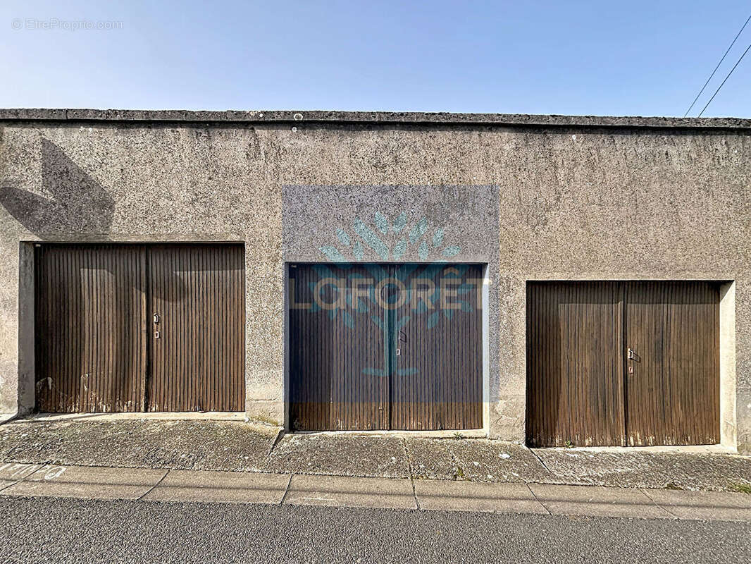 Terrain à VANDOEUVRE-LES-NANCY