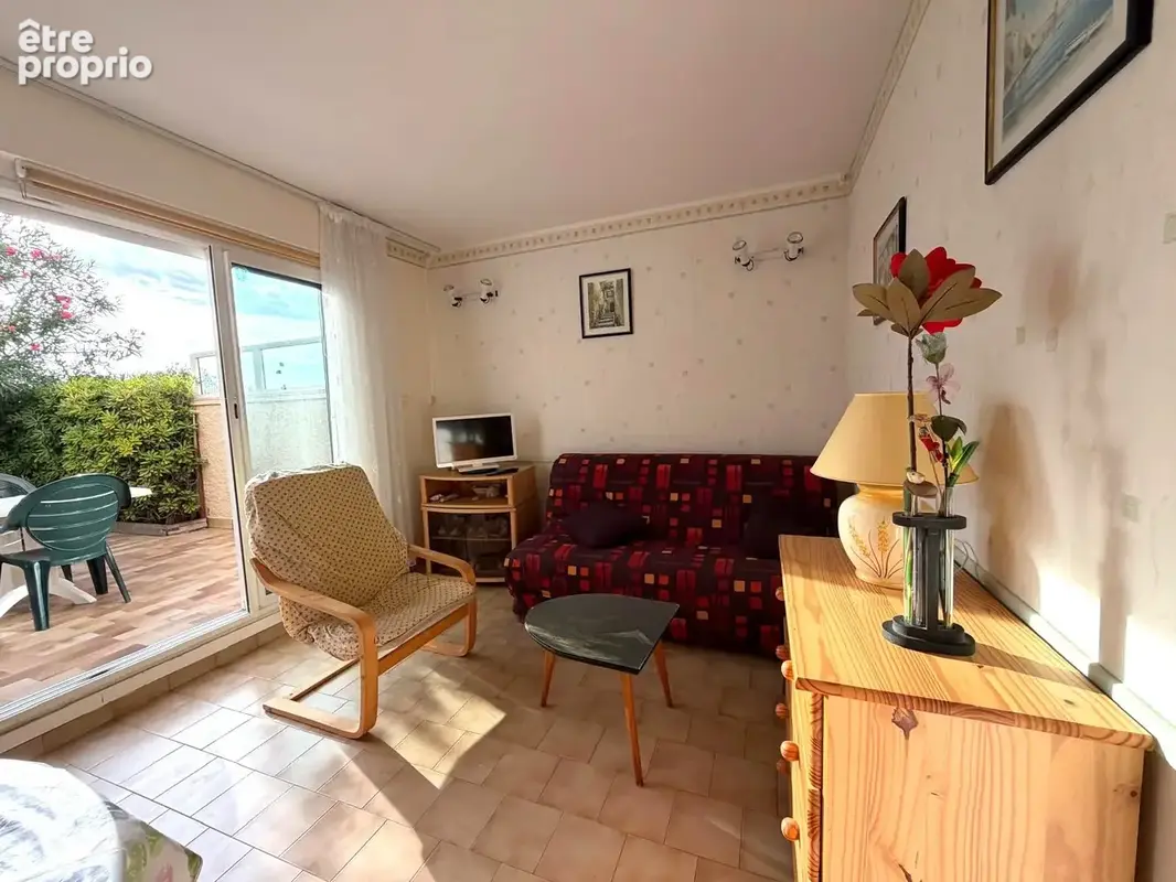 LE BARCARÈS Exclusivité T3 face à la mer accès direct plage, belle Terrasse et 2 parkings ! - photo 6