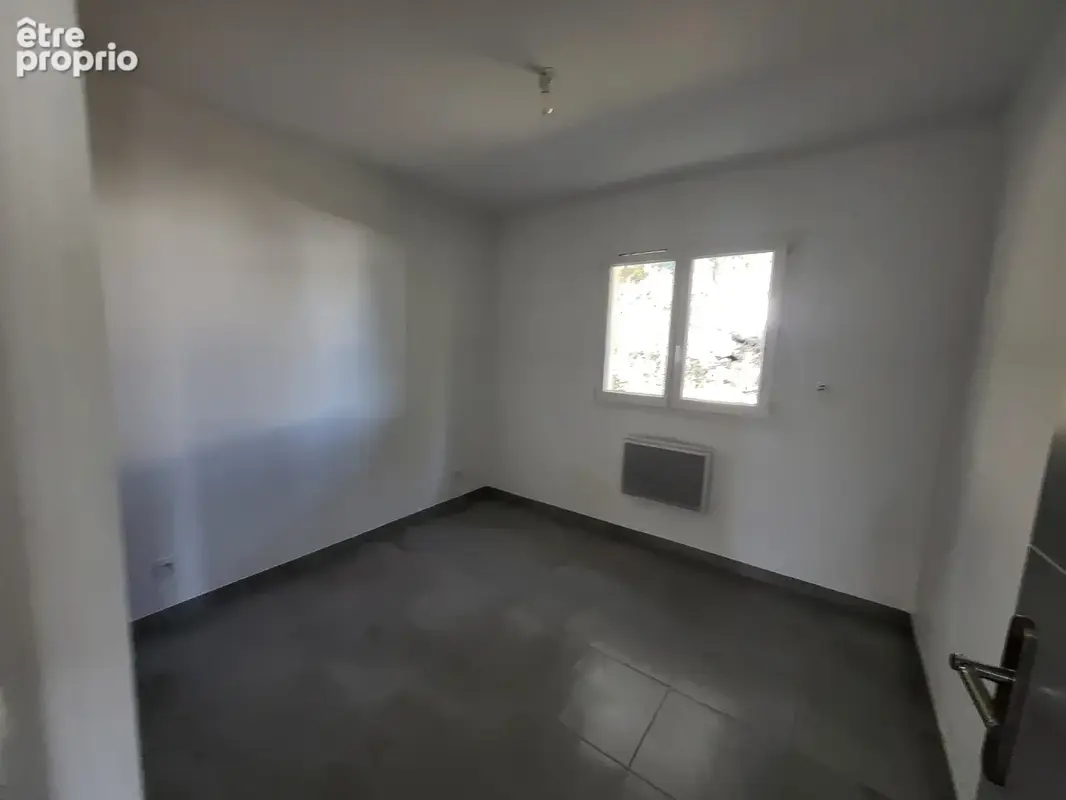Maison 4 pièces 84 m² à vendre à Sainte-Anastasie-Sur-Issole (83136) - photo 5