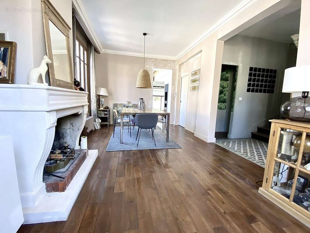 Maison à ROSNY-SOUS-BOIS