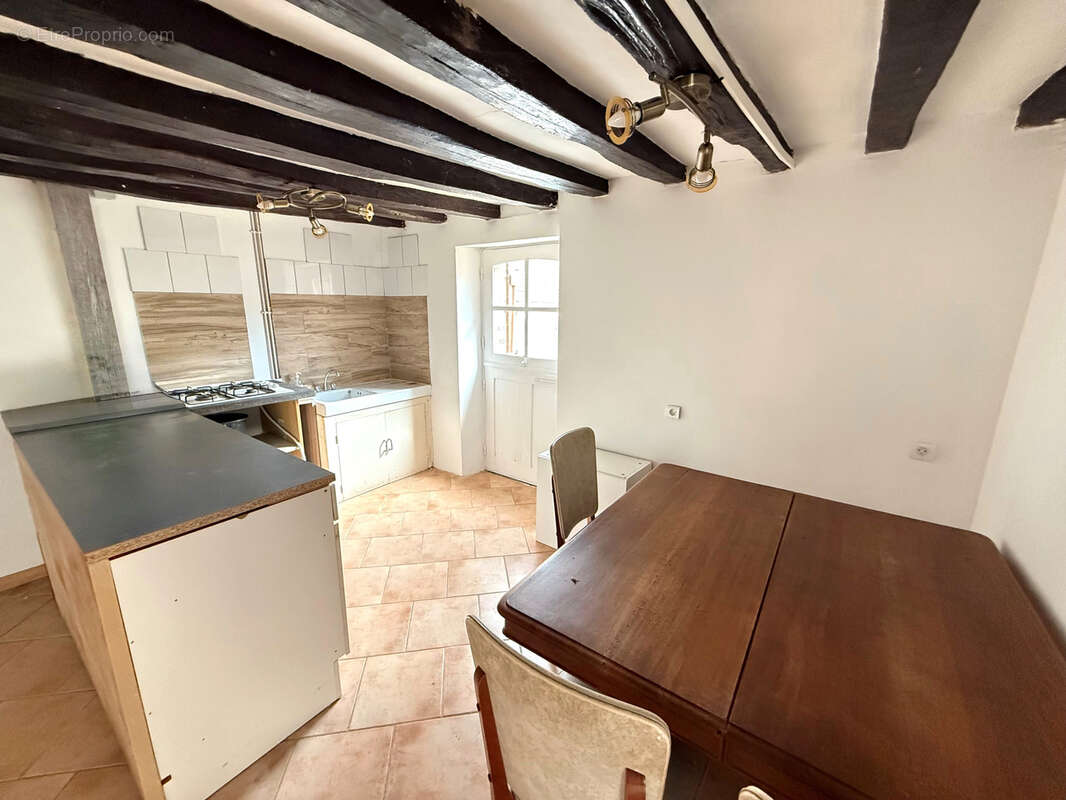 Maison à LONGNY-AU-PERCHE