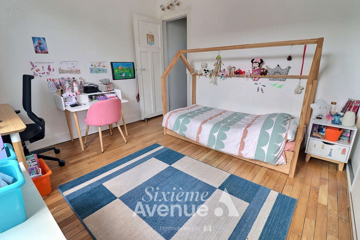 Appartement à CHAVILLE