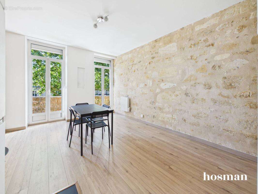 Appartement à BORDEAUX