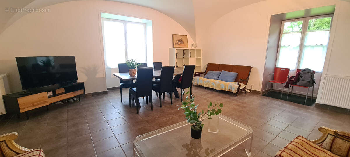 Appartement à BOISSY-SAINT-LEGER