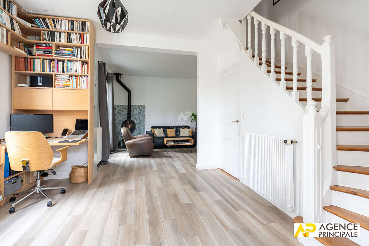 Maison - 3 chambres - St nicolas - photo 2