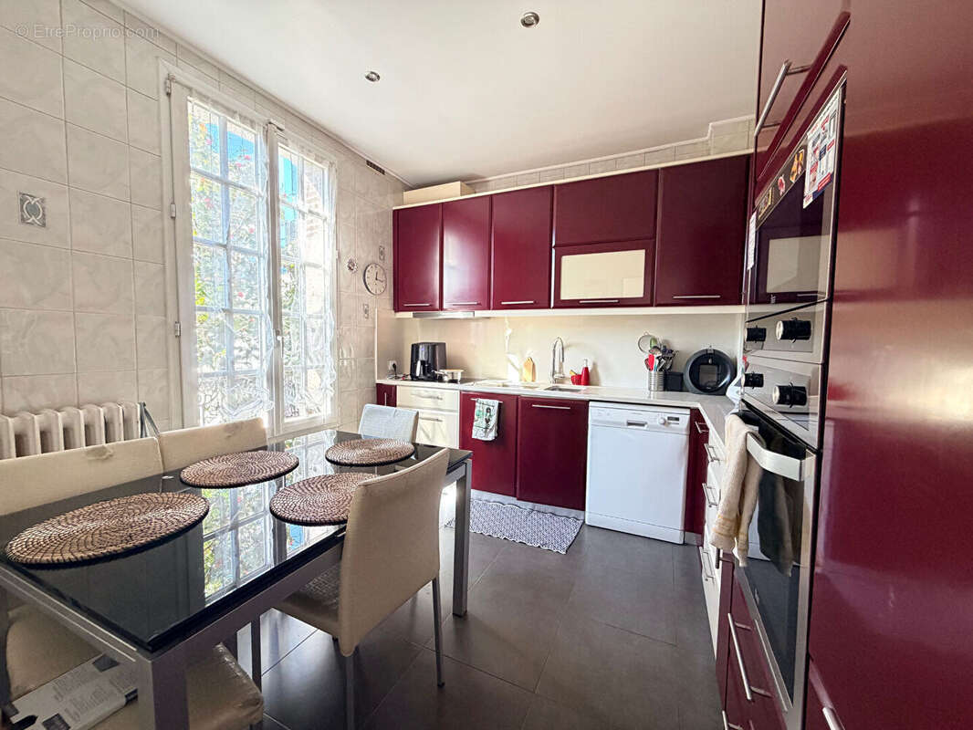 Maison à SARTROUVILLE