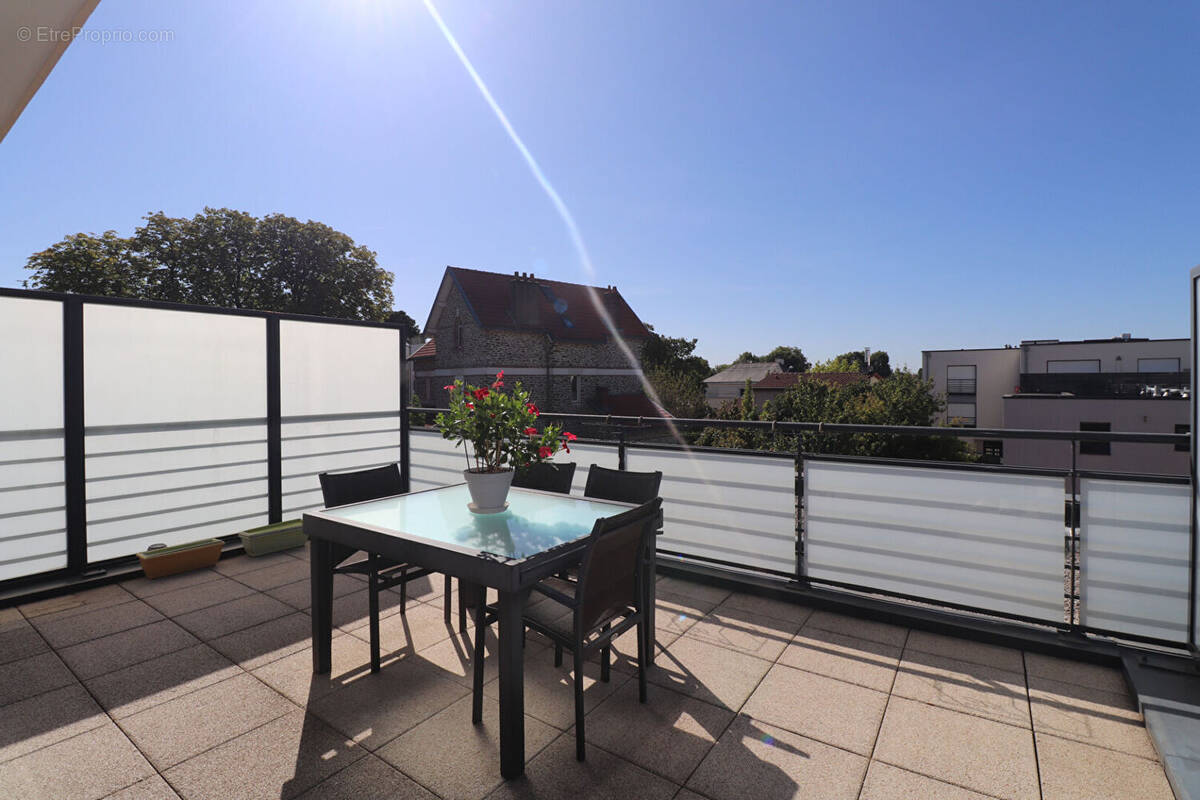 Appartement à SAINT-SEBASTIEN-SUR-LOIRE