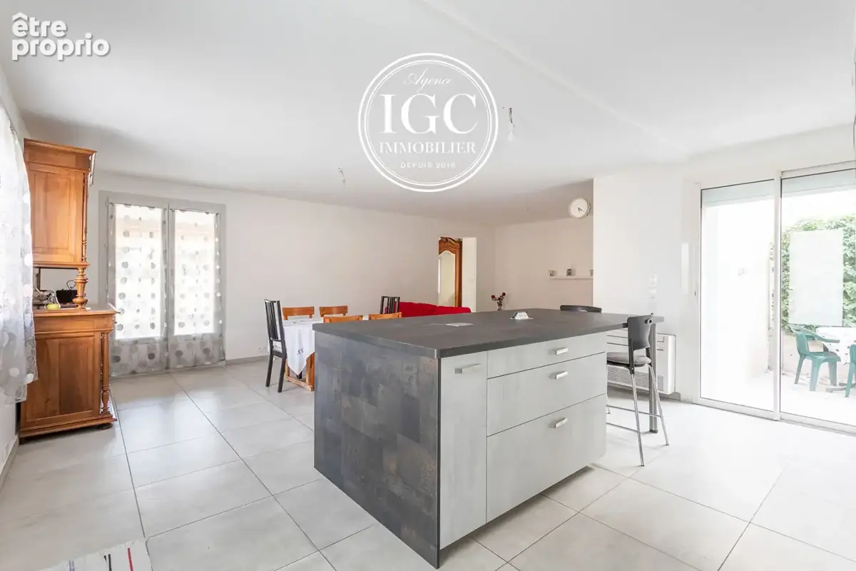 Maison plain pied - type 4 -  95 m² - garage et dependence - chateauneuf les martigues - photo 10