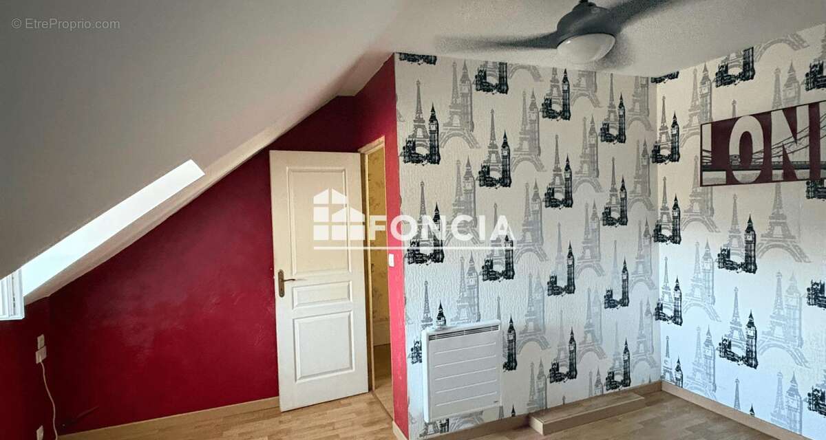Maison à CONNERRE