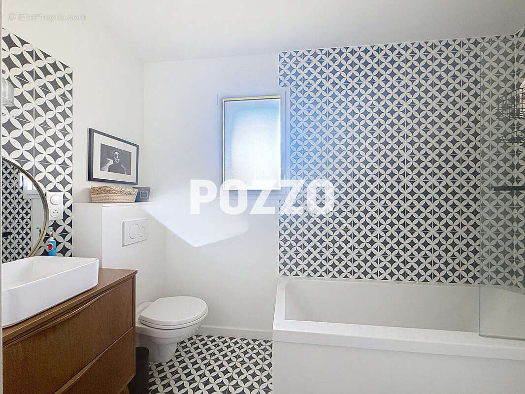 Maison à SAINT-PAIR-SUR-MER