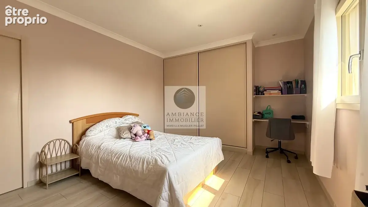 Maison avec piscine proche centre-ville - photo 18