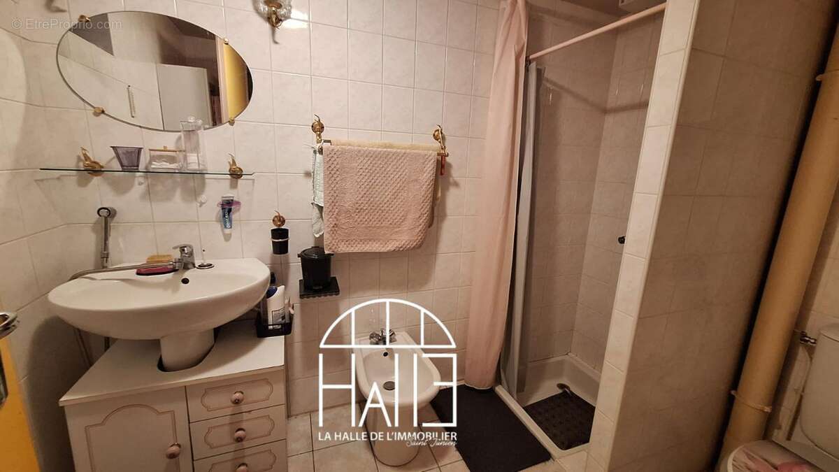 Maison 150 m² à Nouic  - photo 8
