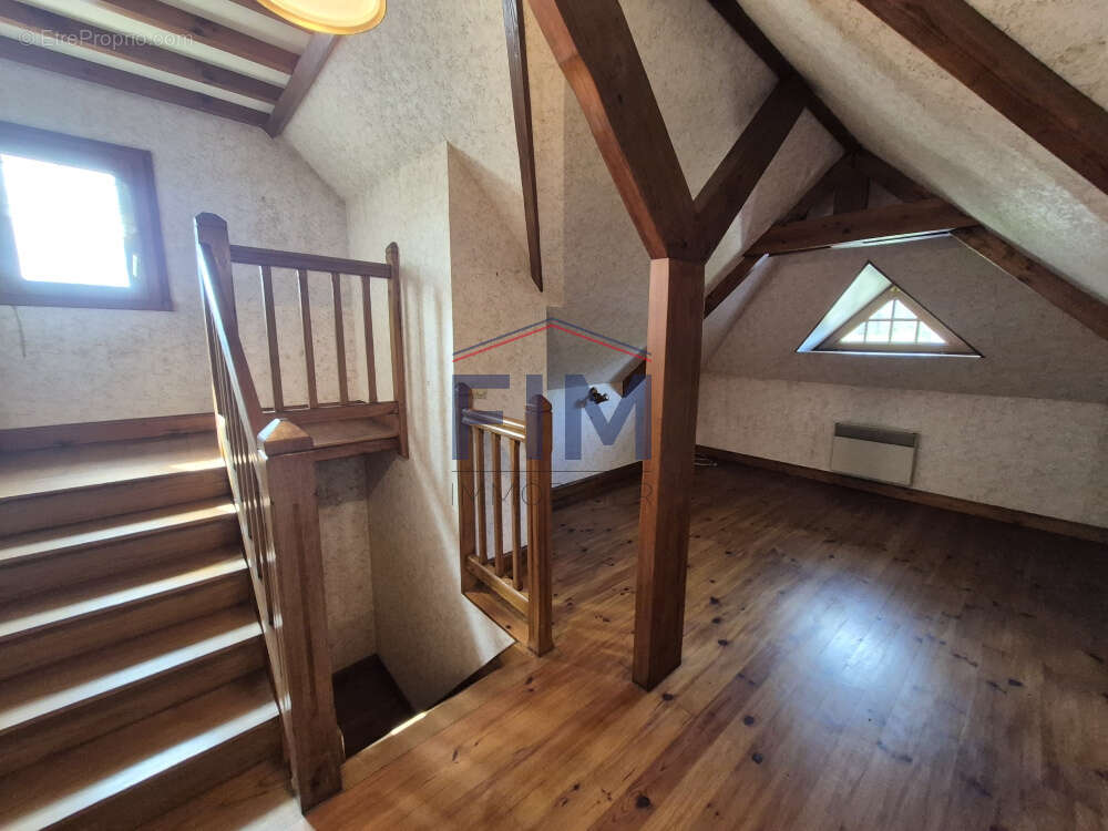 Maison à NEUFCHATEL-EN-BRAY