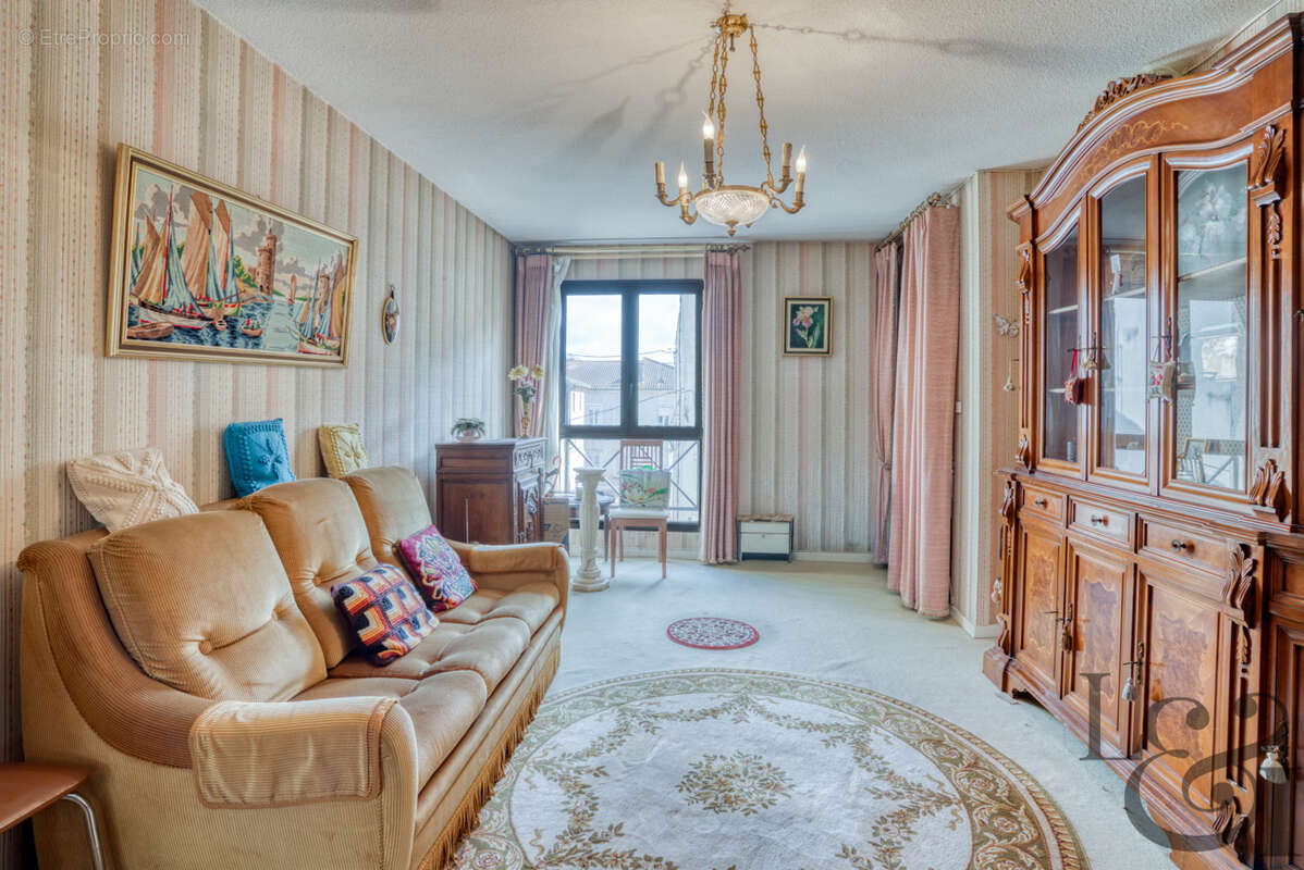 Appartement à VILLENEUVE-SUR-LOT