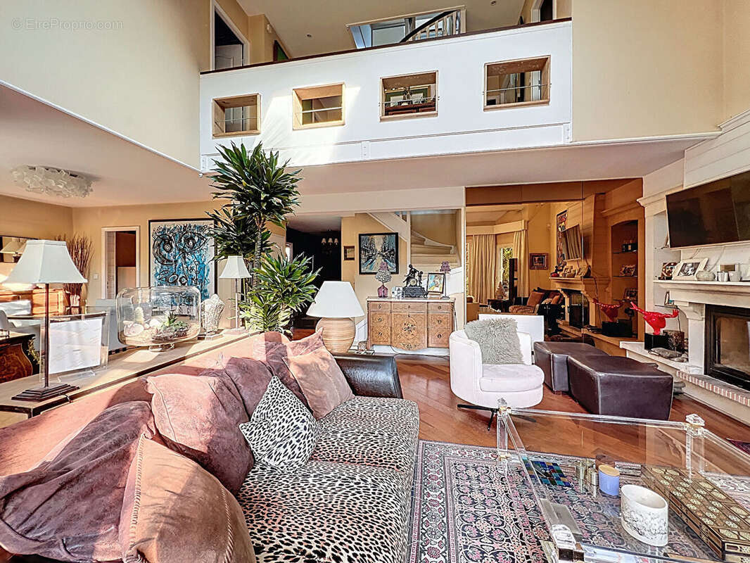 Maison à RUEIL-MALMAISON