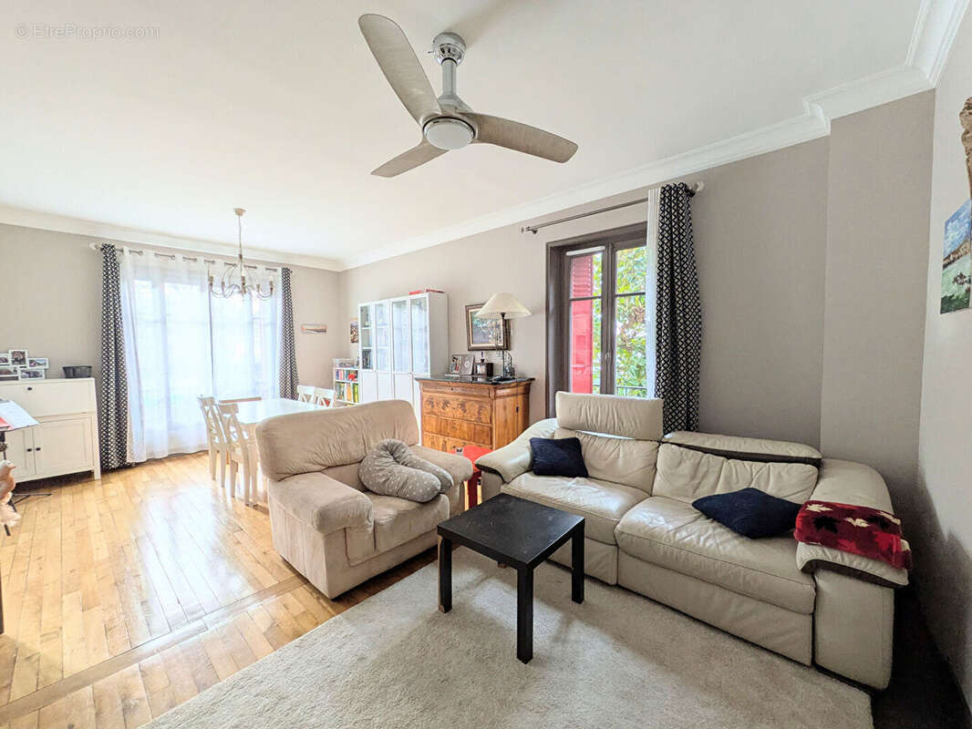 Maison à VILLEMOMBLE