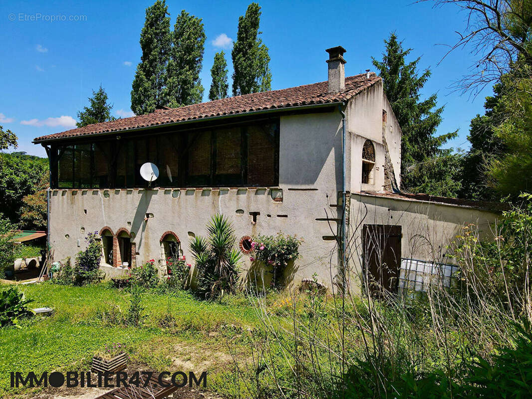 Maison à COLAYRAC-SAINT-CIRQ