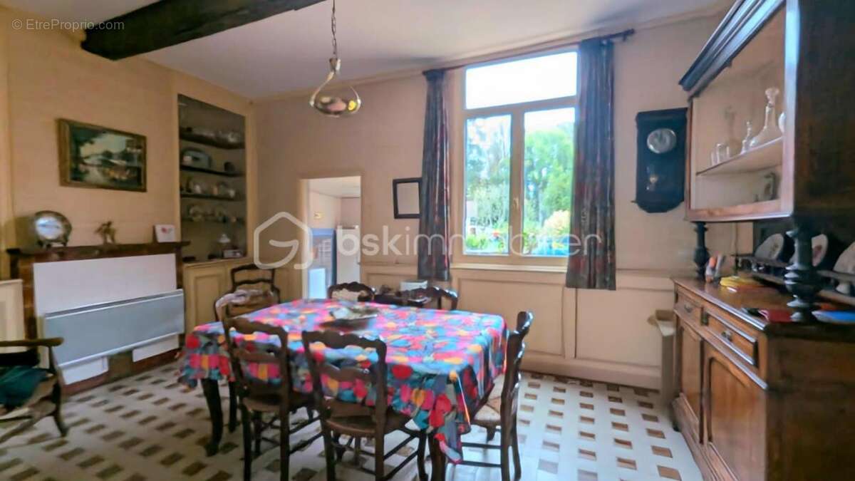 Maison à AUXI-LE-CHATEAU