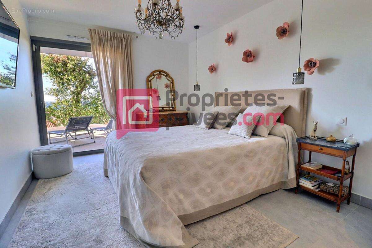 Appartement à SANARY-SUR-MER