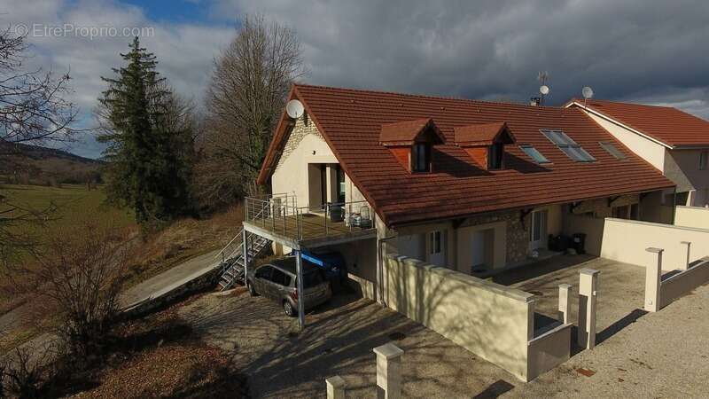 Dpt Ain (01), à vendre ORDONNAZ magnifique appartement T4 de 72 m² avec terrain privatif de 141 m² - photo 14