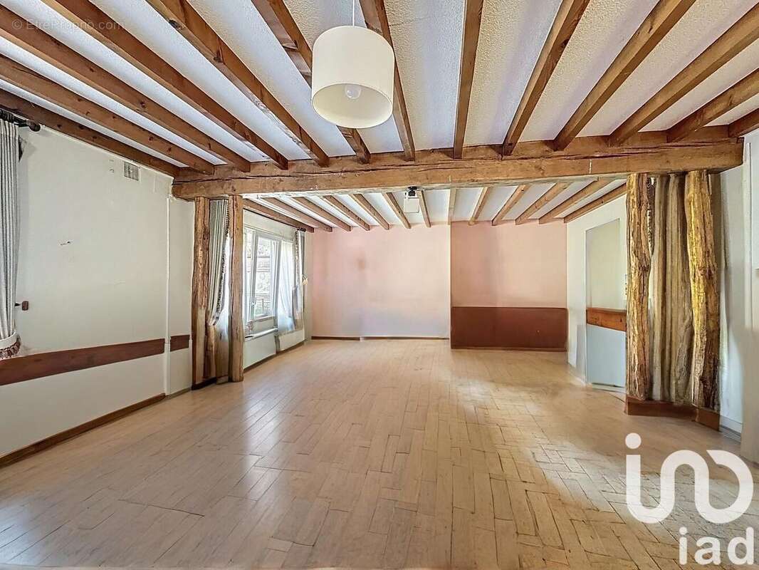 Maison 190 m² à Passy-Grigny  - photo 4