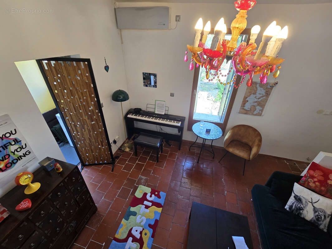 Quartier Haut de Sète, appartement T2 avec terrasse, - photo 2