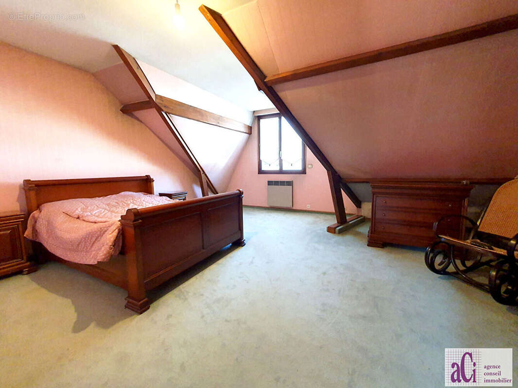 Maison à L&#039;HAY-LES-ROSES