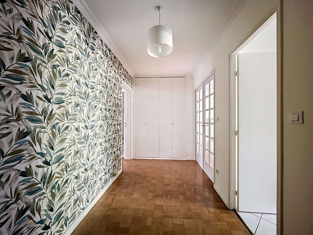 Appartement à LYON-9E