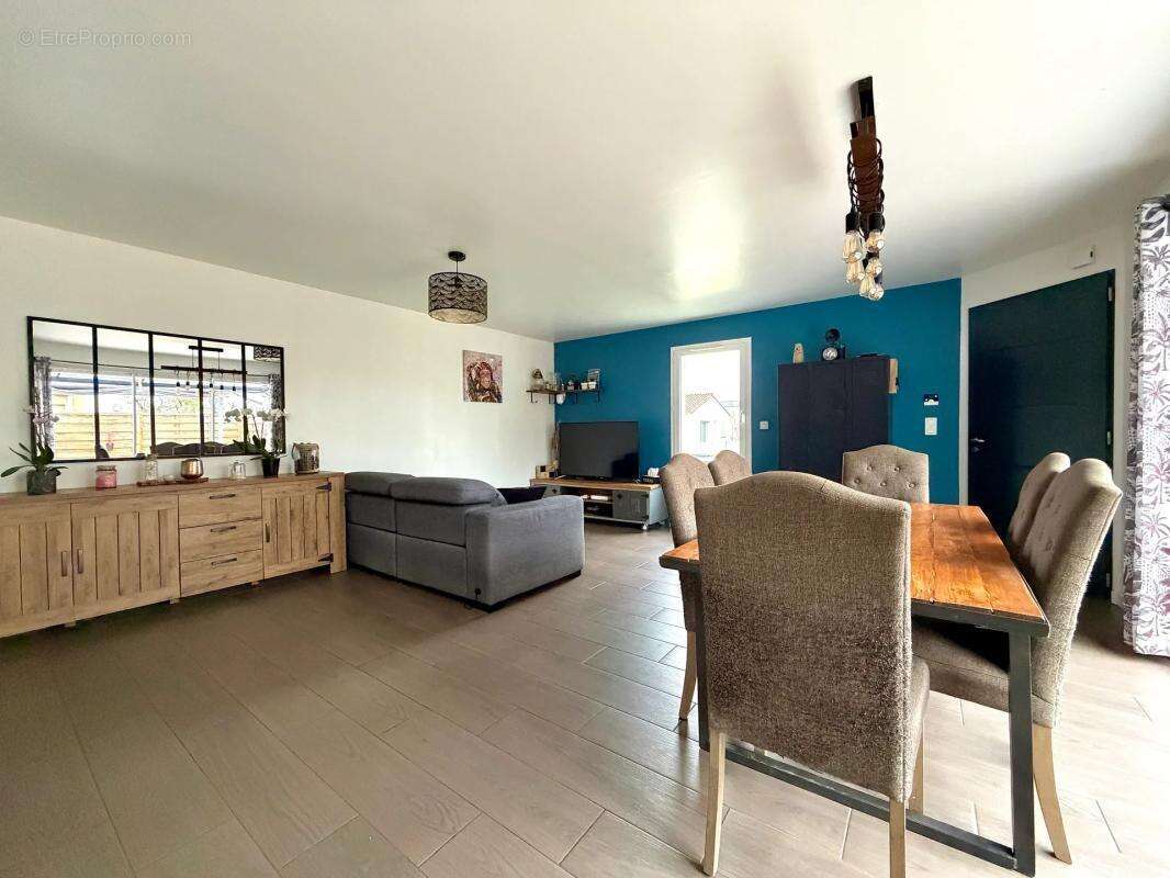 Maison à BEAUVOIR-SUR-MER