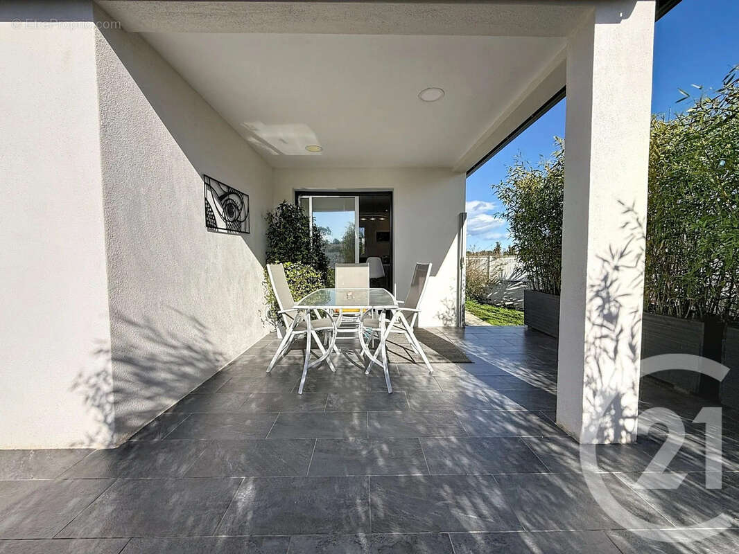 Maison à SANTA-MARIA-POGGIO