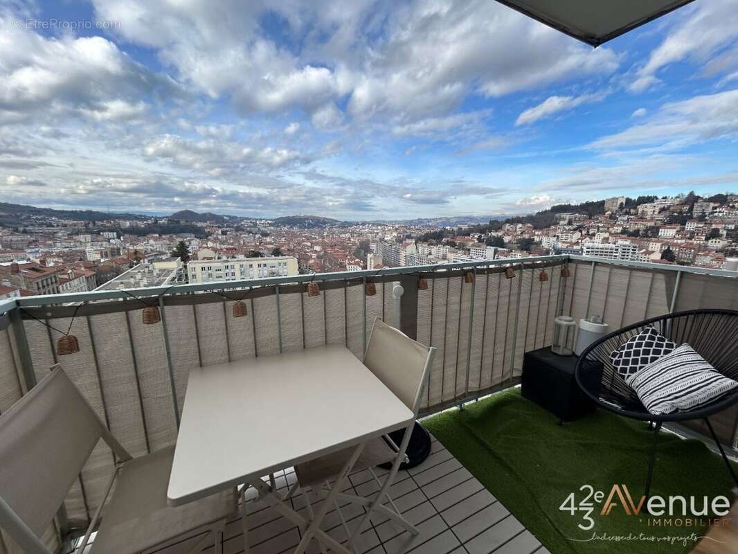 Appartement à SAINT-ETIENNE