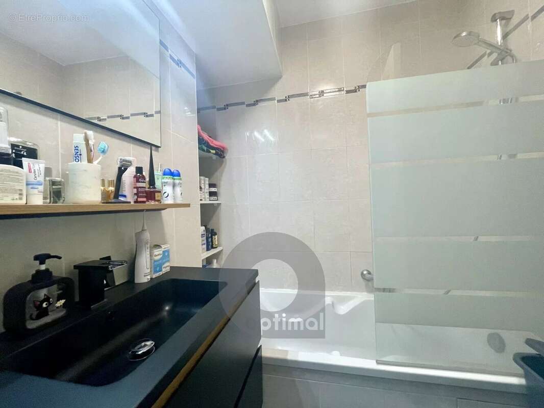 Appartement à ROQUEBRUNE-CAP-MARTIN