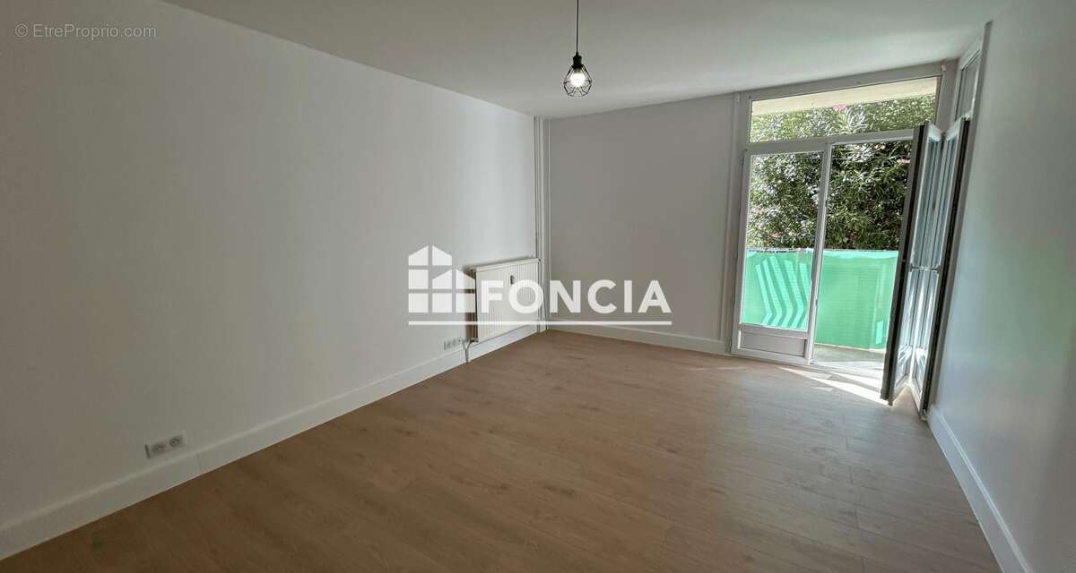 Appartement à BRIGNOLES