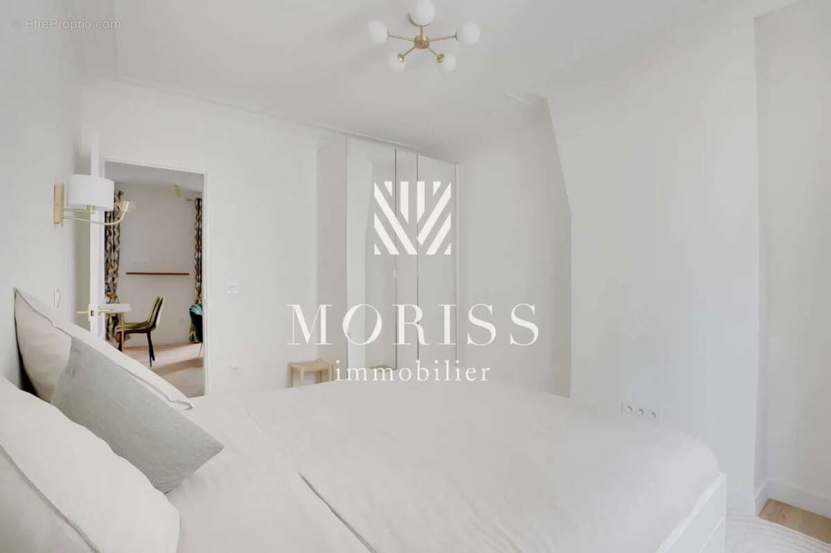 Appartement à PARIS-2E