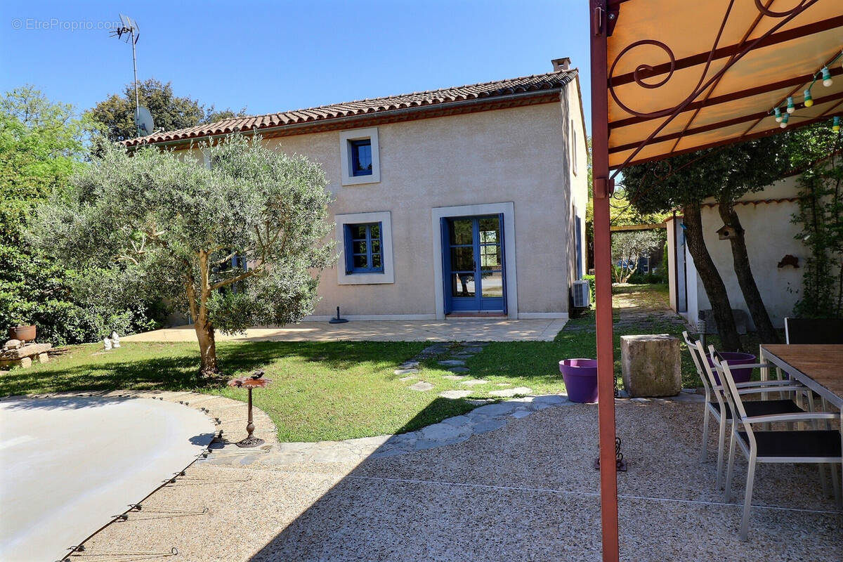 Maison à SAINT-BAUZILLE-DE-MONTMEL