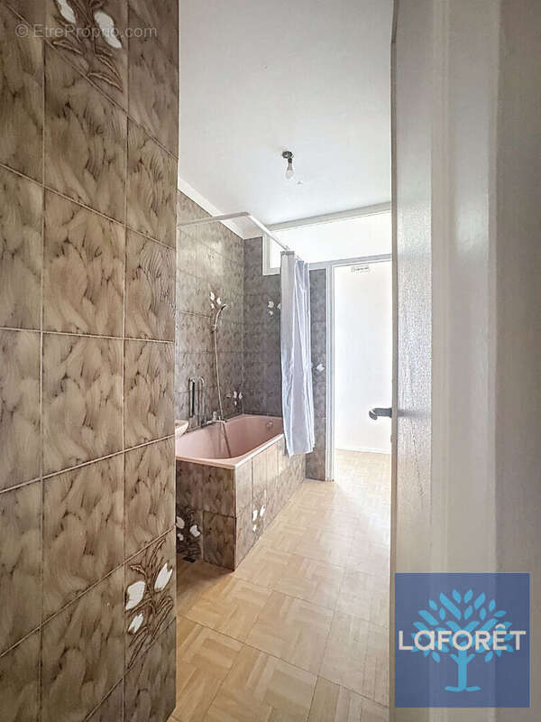 Appartement à NEUILLY-SUR-MARNE
