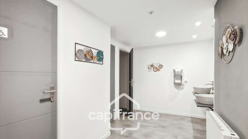 Fonds de commerce Hôtel-Restaurant à vendre CASTELJALOUX (47) - photo 12