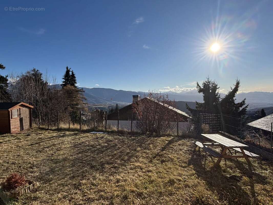 Appartement à FONT-ROMEU-ODEILLO-VIA