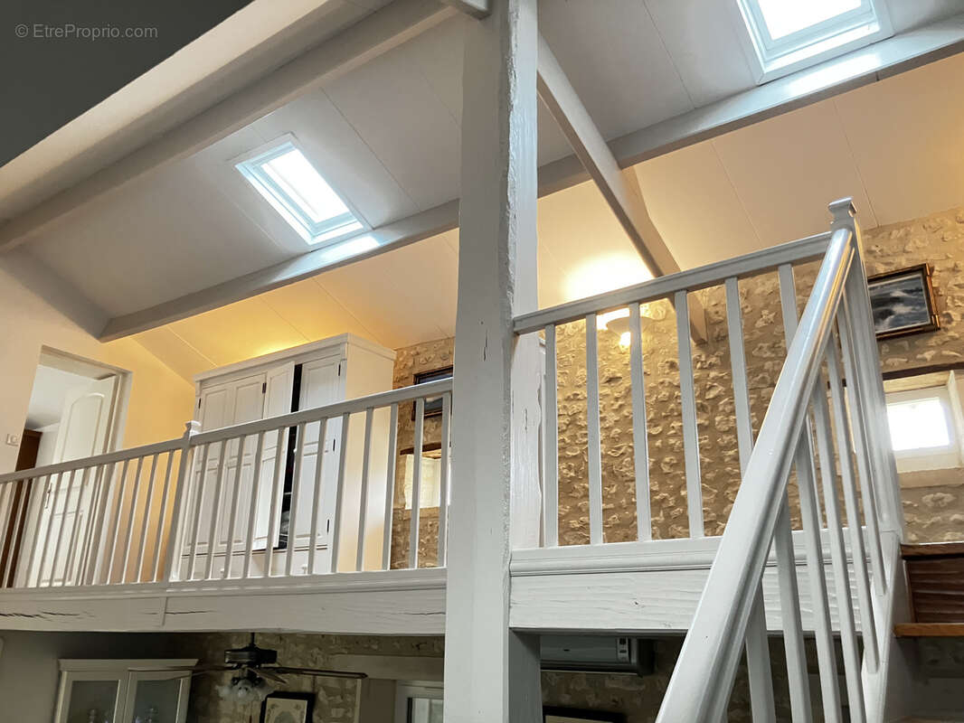 Maison à LIGNIERES-SONNEVILLE