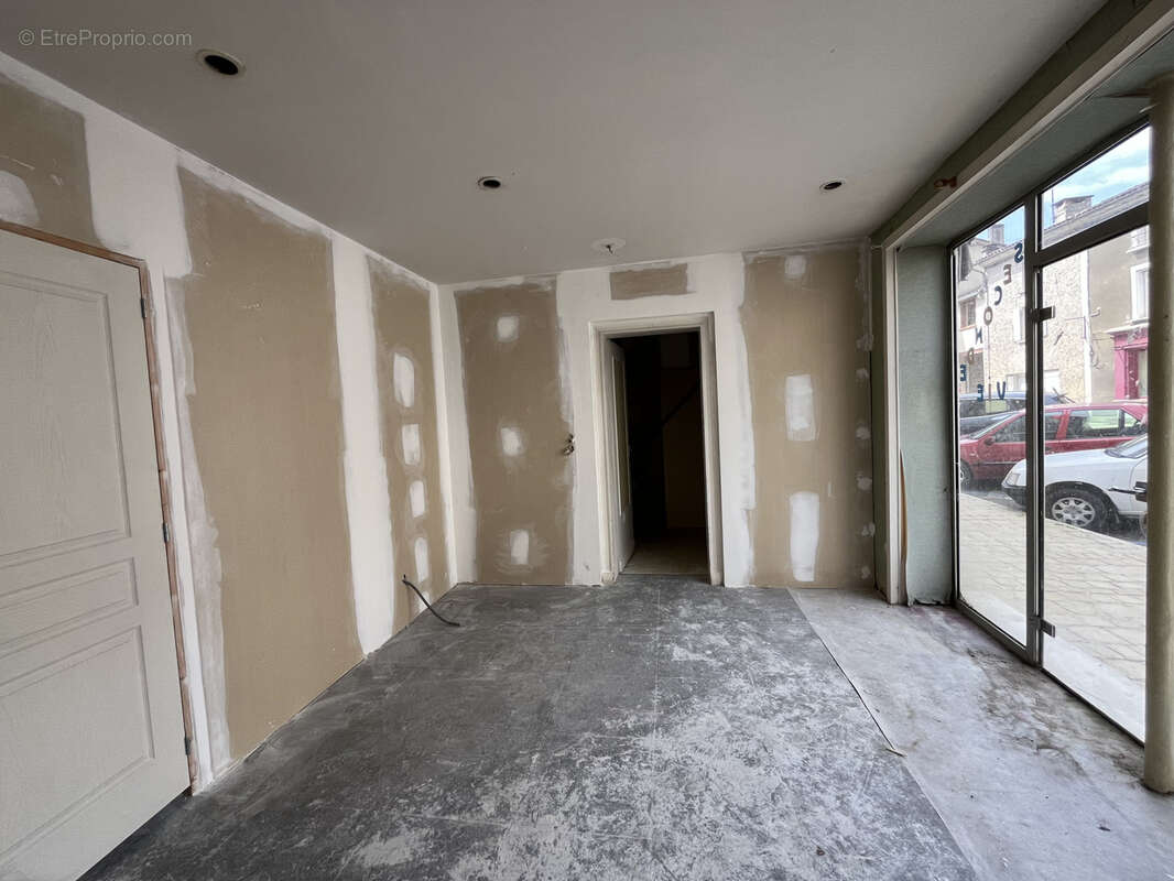 Appartement à CHALAIS
