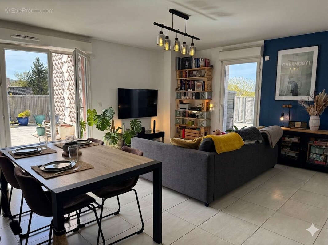 Appartement à BUCHELAY