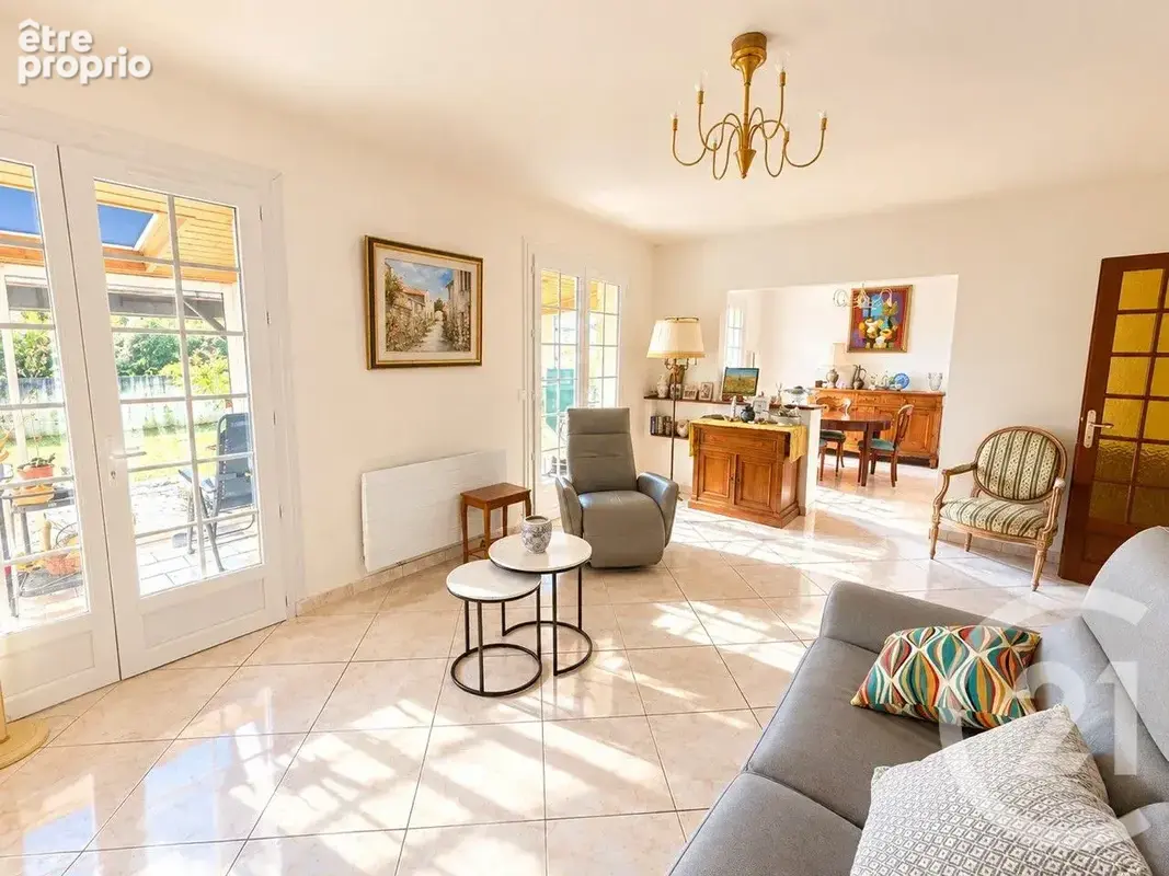 Maison 4 pièces 111 m² à vendre à Saint-Sulpice-De-Royan (17200) - photo 2